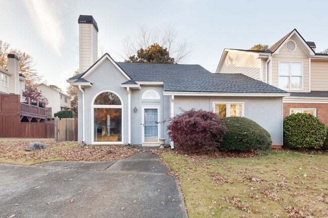 Building Photo - Charming East Cobb Home in Quiet Cul-de-Sac – Updated, Spacious & Great Schools!