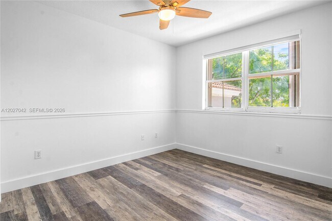 Building Photo - 16001 SW 43rd Terrace