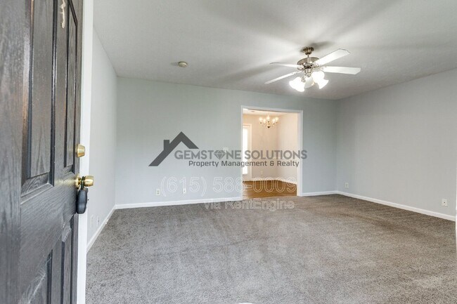 Building Photo - 1033 Cheryl Ln