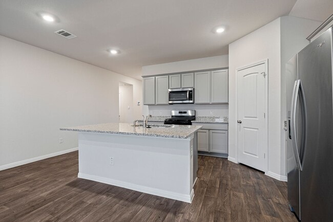 Building Photo - 176 Texas Palmetto Cir
