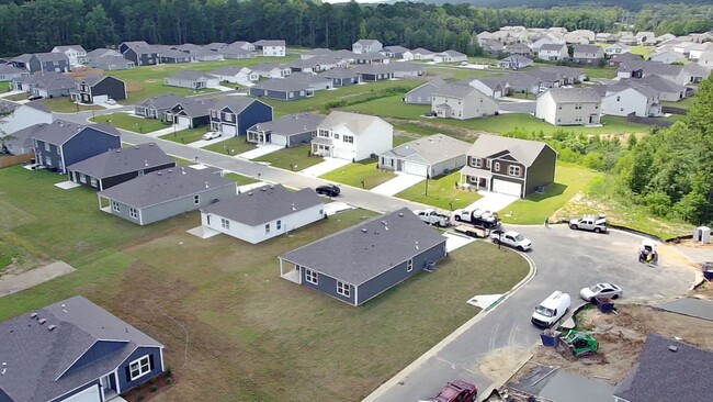 Building Photo - McCalla Trace Newly Constructed 4 BR/ 2 Ba...