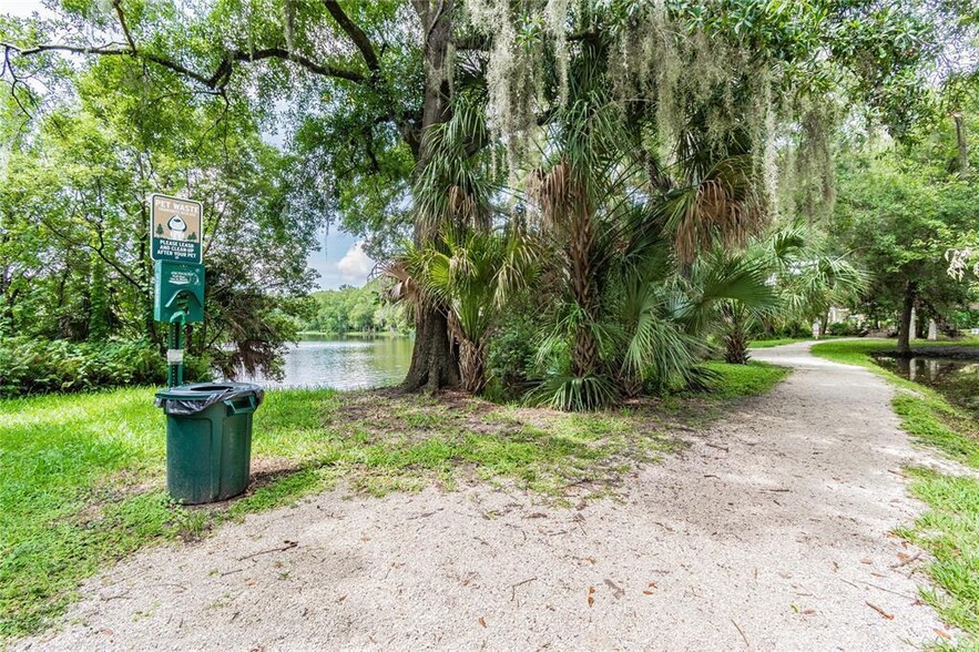 Building Photo - 8692 Key Biscayne Dr