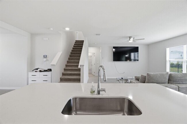 Building Photo - 18114 Wheathouse Pl