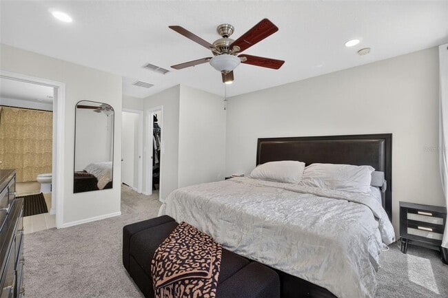 Building Photo - 6086 Chapledale Dr