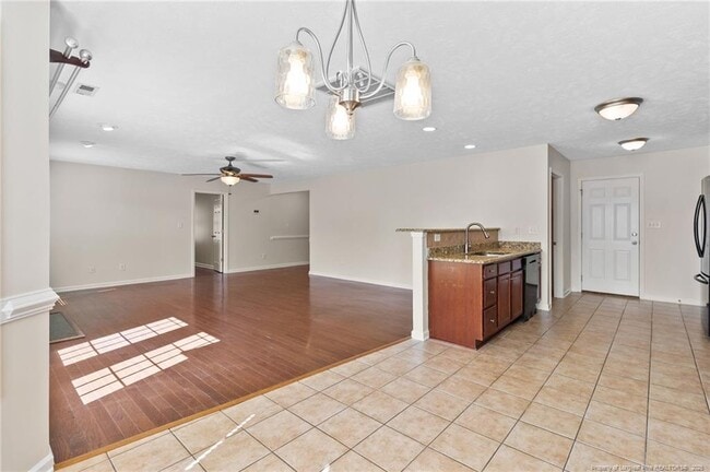 Building Photo - 149 Brightwood Dr