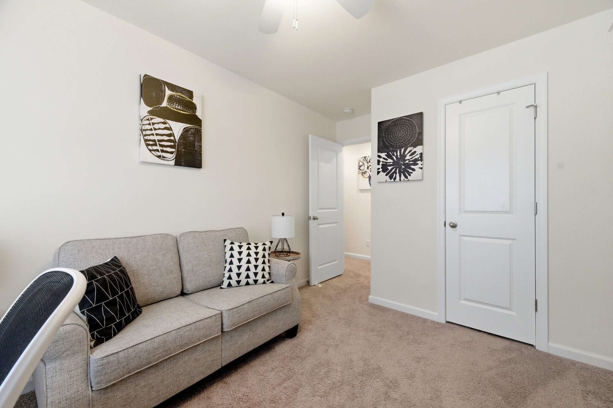 Building Photo - 1615 Independence Blvd