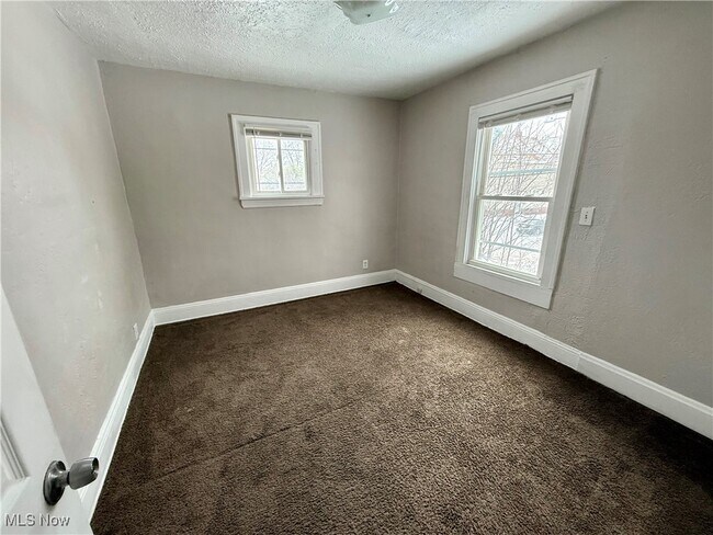 Building Photo - 13512 Edgewood Ave