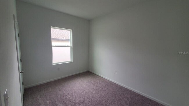 Building Photo - 2685 Buttercup Ave