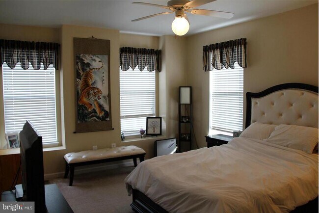Building Photo - 11592 Cavalier Landing Ct