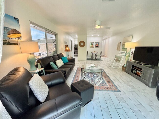 Building Photo - Monthly Rental -Melbourne Beach Condo JAN FEB MAR 2026 Available Now!