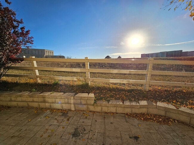 Building Photo - Charming House 3 Beds 2 1/2 Baths 2 Living...