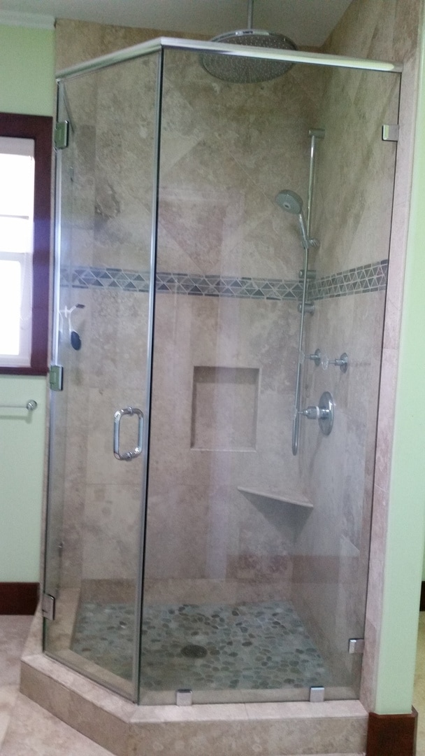 Building Photo - Large home in Lahaina for rent
