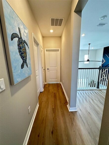 Building Photo - 33805 Astoria Cir