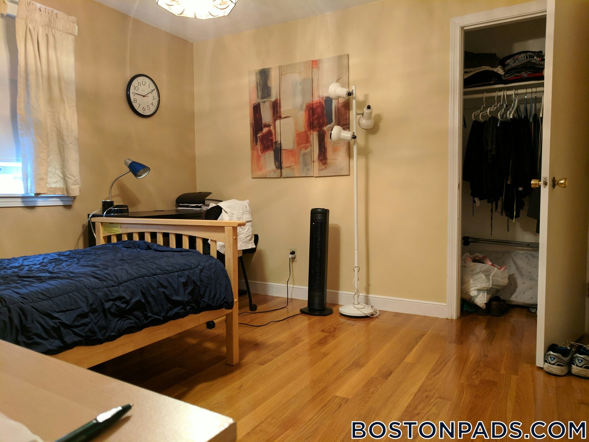 Building Photo - 92 Sylvia St