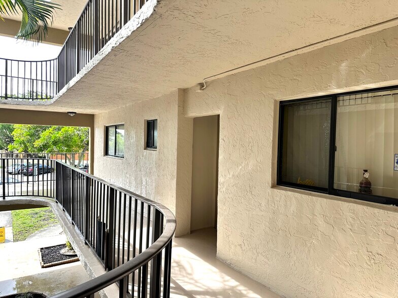 Building Photo - 8045 SW 107th Ave