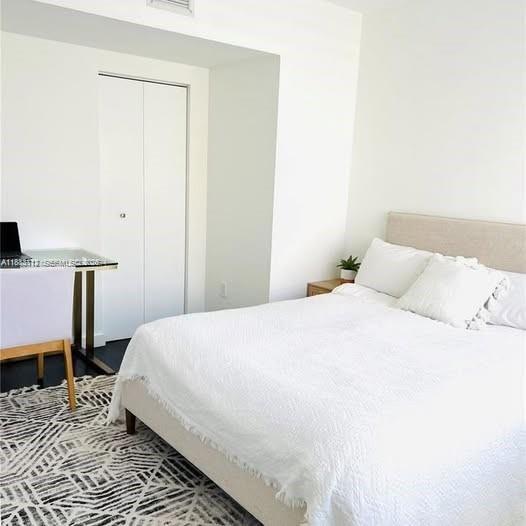 Building Photo - 551 Michigan Ave