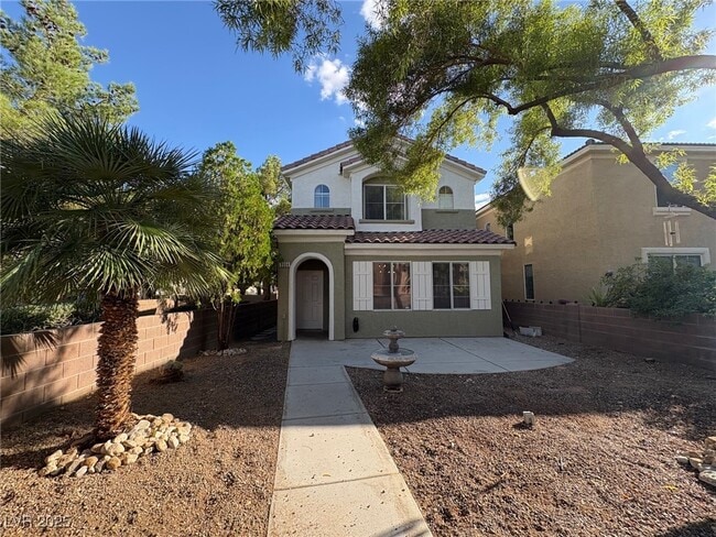 Building Photo - 9904 Via Delores Ave