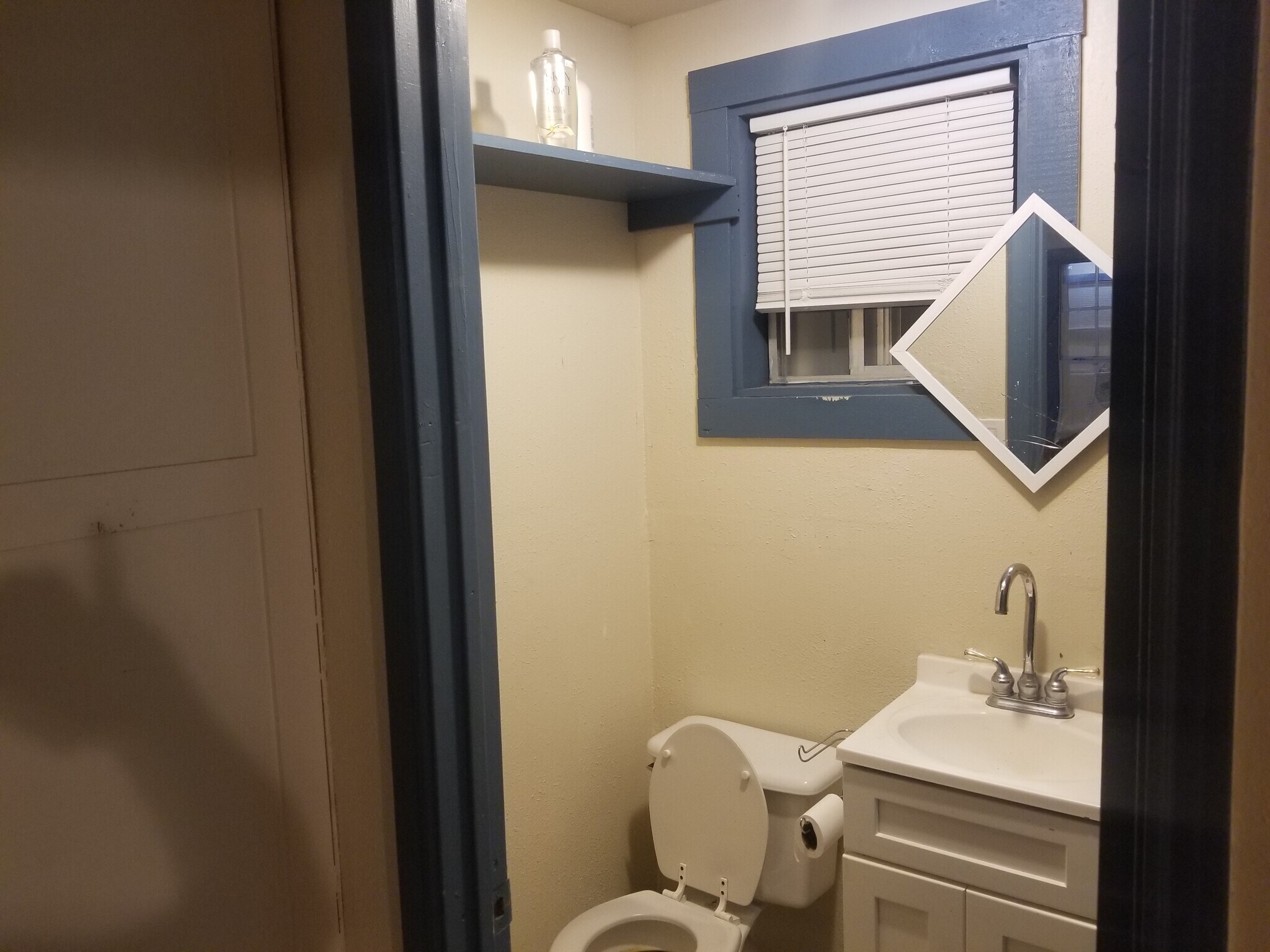 Building Photo - 1023 Rigsby Ave