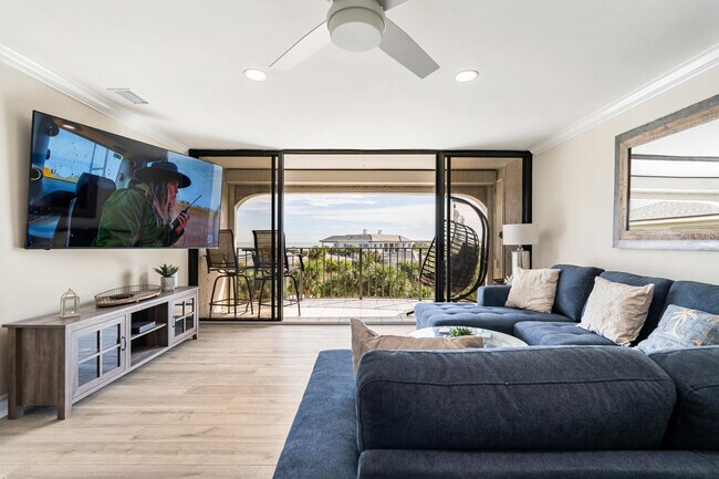 Building Photo - 5300 Jimmy Buffett Mem Hwy