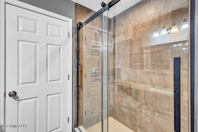 Building Photo - 103 E Orchard Loop