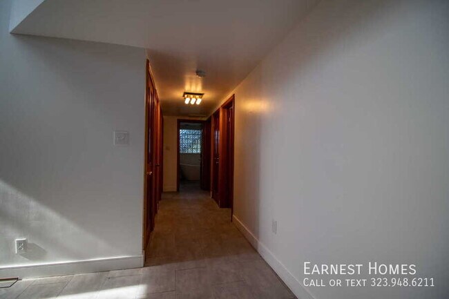 Building Photo - 11619 Lerdo Ave