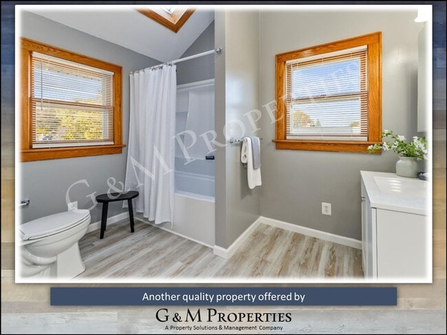 Building Photo - Beautiful 3-Bedroom Home for Rent - Greece Schools!