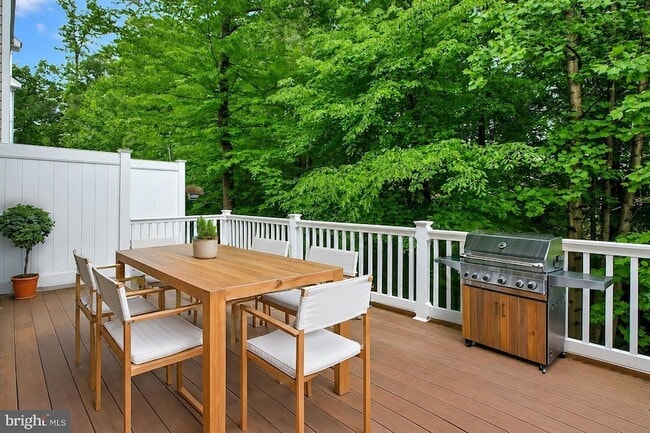 Building Photo - 2738 Lady Slipper Rd
