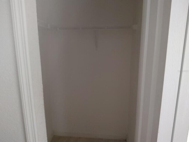 Building Photo - 141 Inconnu Ct