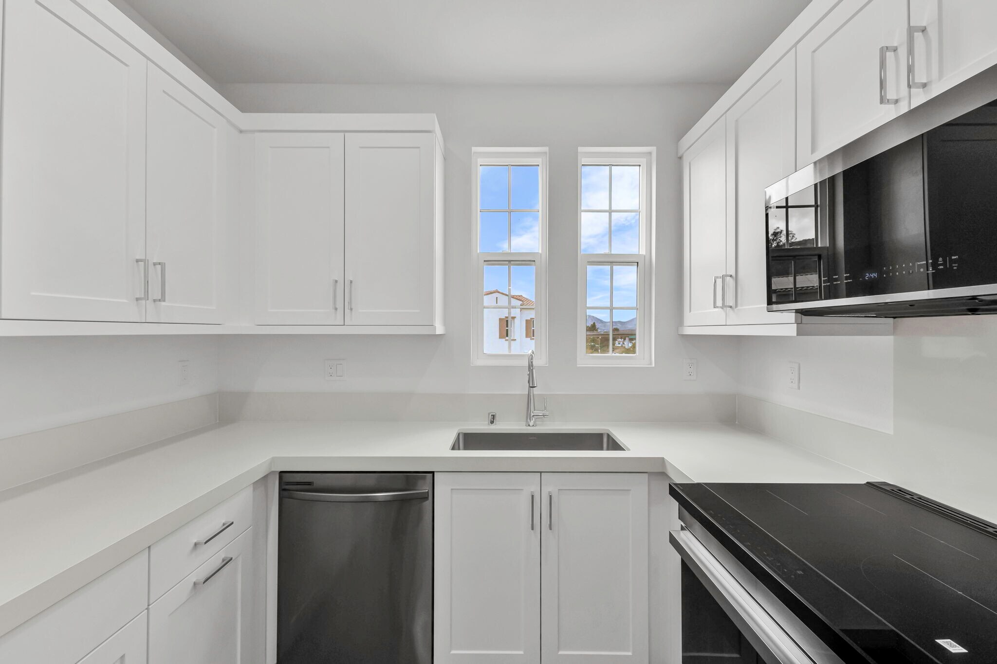 Building Photo - 2208 Mountain Laurel Rd