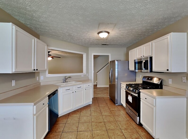 Building Photo - 509 Kensigton Park Dr