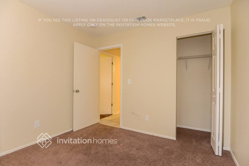 Building Photo - 3764 Carmichael Ct