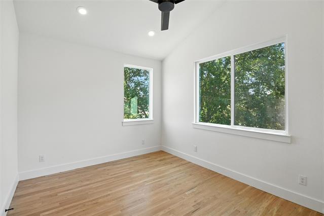 Building Photo - 5833 Oram St