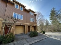 Building Photo - Incredible Forrest Park Townhome!! 2 bedroom, 2 bath, HUGE attached Garage!