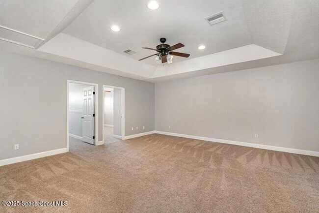 Building Photo - 525 Siena Ct