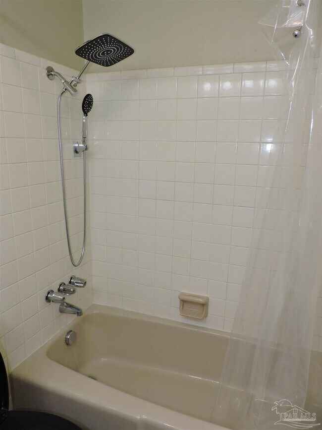 Building Photo - 5485 Willard Norris Rd