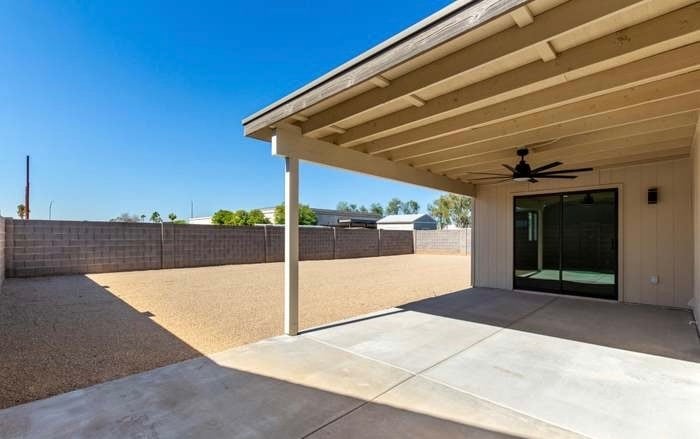 Building Photo - 2958 S El Paradiso