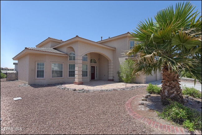 Building Photo - 6300 Franklin Vista Dr