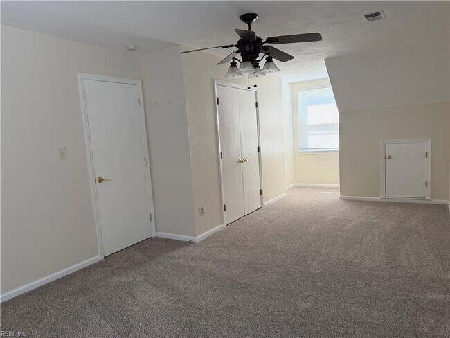 Building Photo - 3339 Dietz Dr