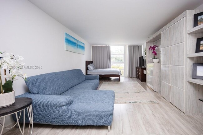 Building Photo - 501 Three Islands Boulevard