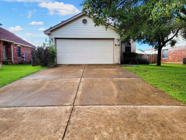 Building Photo - 17412 Casa Piedra Pl