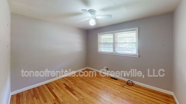 Building Photo - 23 Gurley Ave