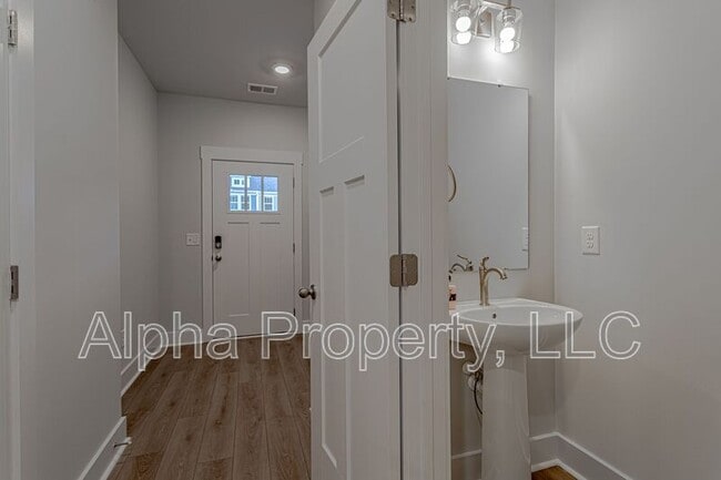 Building Photo - 1326 Maplesmith Wy