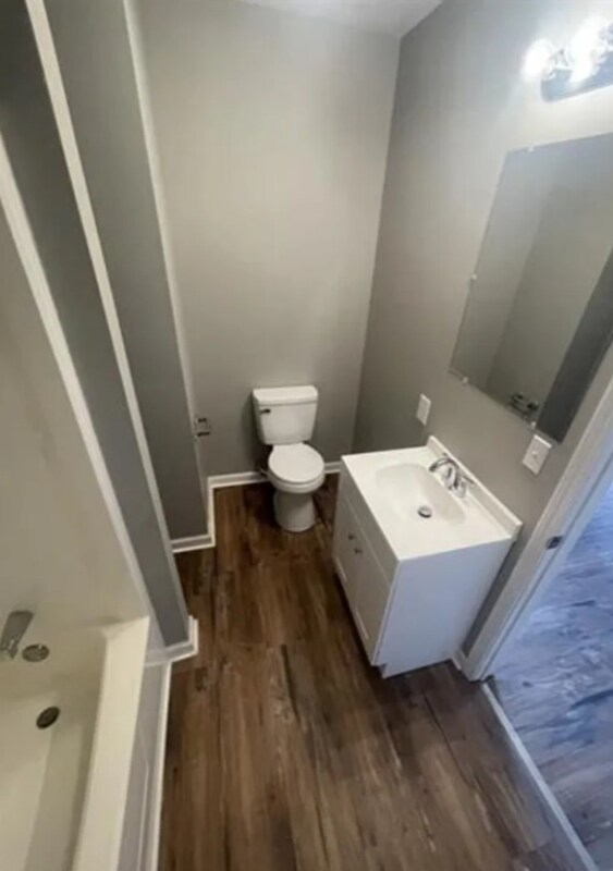 Building Photo - 32 Forry St