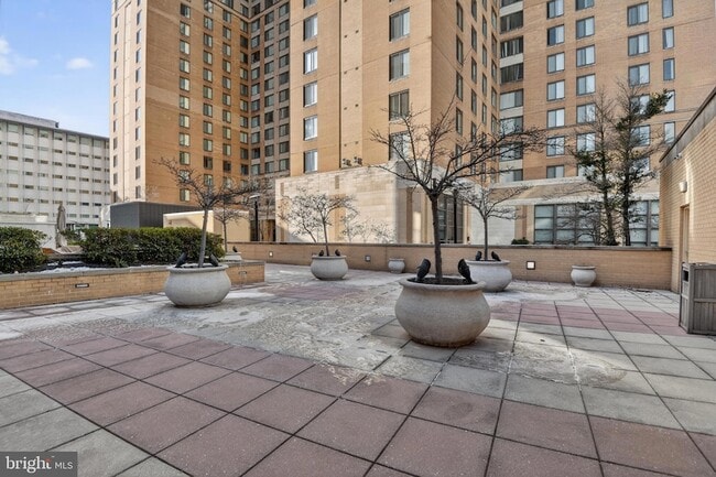 Building Photo - 6506 America Blvd