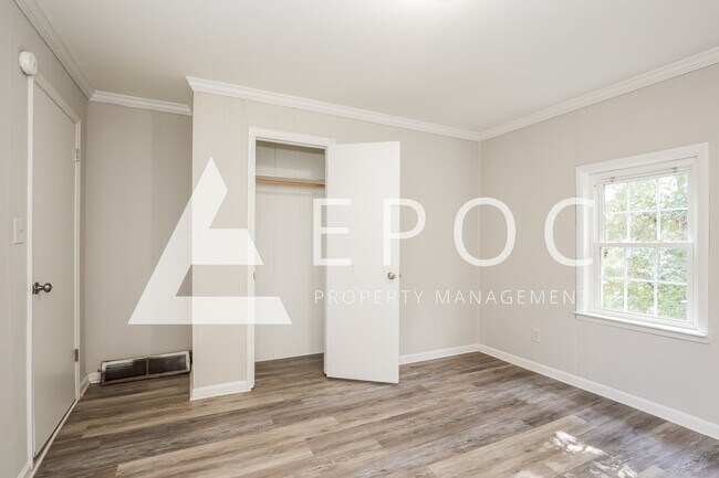 Building Photo - 408 Motsinger Rd