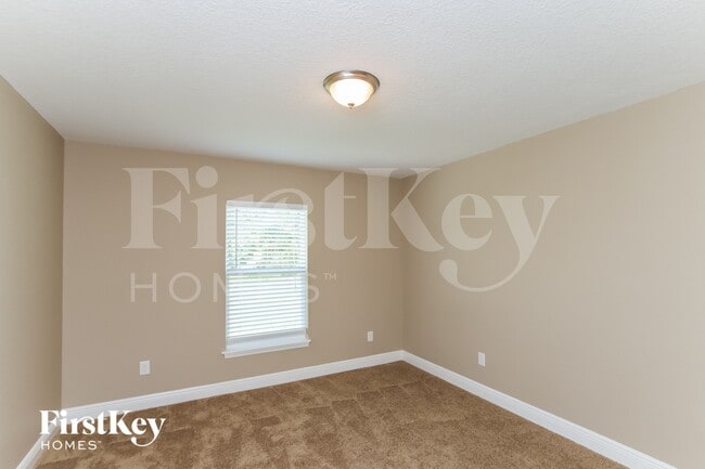 Building Photo - 770 Grandeur St SE