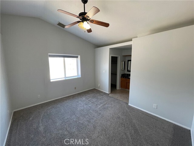 Building Photo - 424 Christopher Ct