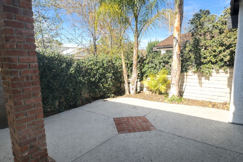 Building Photo - 25444 Vía Pacifica