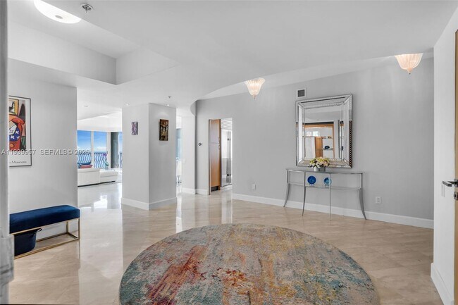 Building Photo - 1500 Ocean Dr