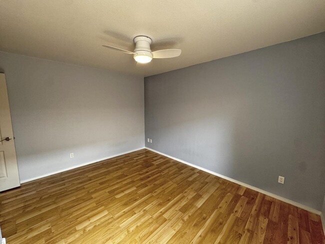 Building Photo - 8608 Quail Creek Ct NE
